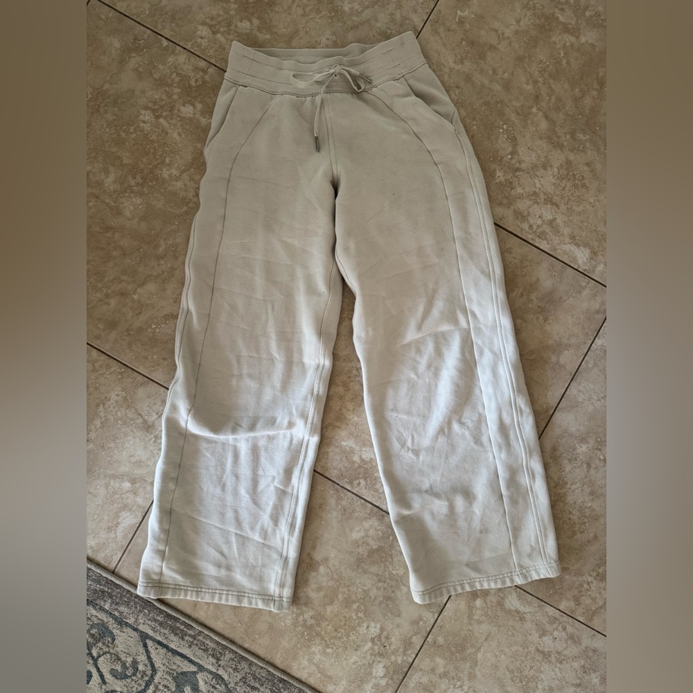 Lululemon Beige Sweatpants